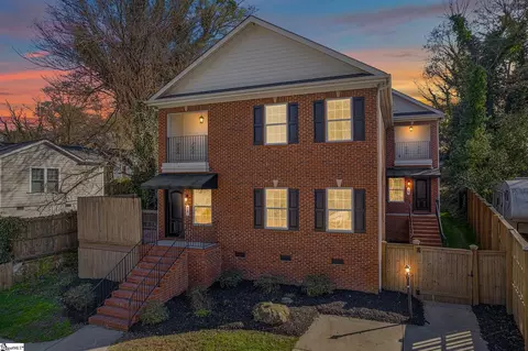 7 7b Croft St # A, Greenville, SC 29609
