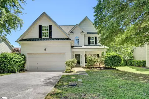 905 Morning Mist Ln, Simpsonville, SC 29680