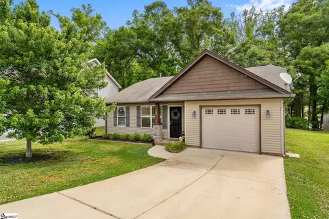 108 Belspring Ln, Anderson, SC 29621