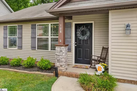 Exterior - 108 Belspring Ln, Anderson, SC 29621 photo 4 of 5