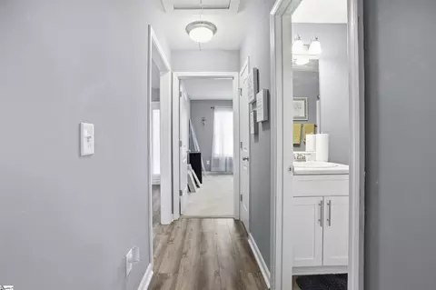 Entry Way - 1020 Scott Rd, Anderson, SC 29621 photo 5 of 6