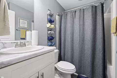 Bath - 1020 Scott Rd, Anderson, SC 29621 photo 1 of 2