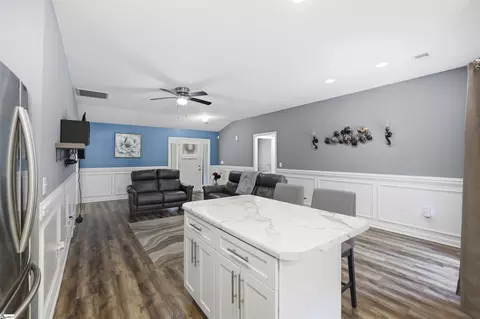 Kitchen - 1020 Scott Rd, Anderson, SC 29621 photo 5 of 5