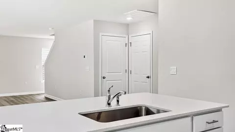 Entry Way - 3145 Emberly Dr, Roebuck, SC 29376 photo 4 of 7