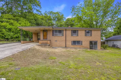 119 Pleasant Dr, Mauldin, SC 29662