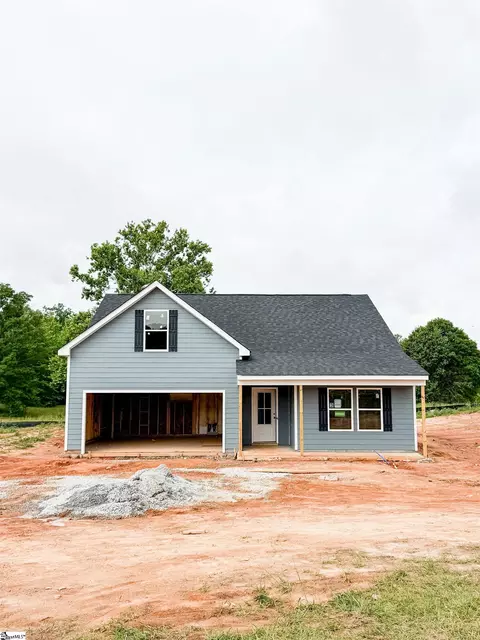 17994 Hwy 101 S, Gray Court, SC 29645