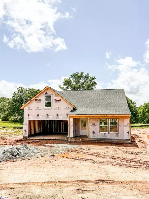 17994 Hwy 101 S, Gray Court, SC 29645