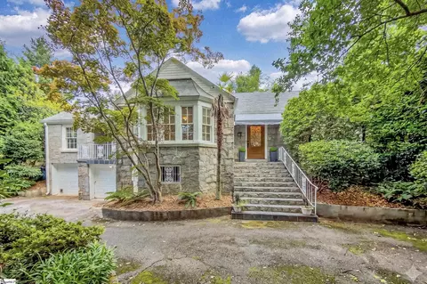 47 Douglas Dr, Greenville, SC 29605