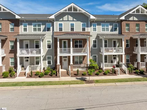 14 Whitner St, Greenville, SC 29601