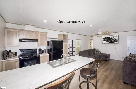 227 Jenny Ln, Easley, SC 29640 photo 3
