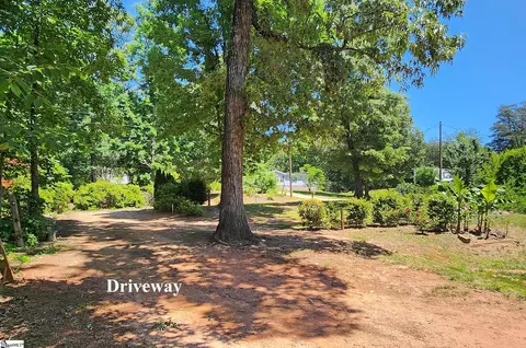 227 Jenny Ln, Easley, SC 29640 photo 22