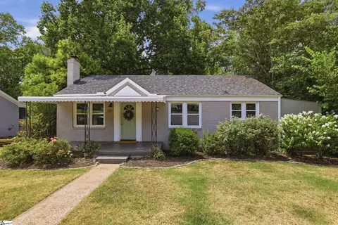 321 Ridgecrest Dr, Greenville, SC 29609