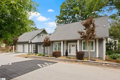 220 Cumberland Ave, Greenville, SC 29607