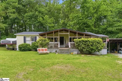 161 Elaines Dr, Clinton, SC 29325