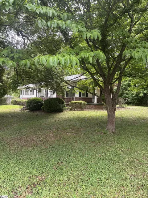 263 Baker Cir, Marietta, SC 29661