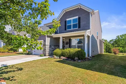 564 Pollyanna Dr, Greenville, SC 29605