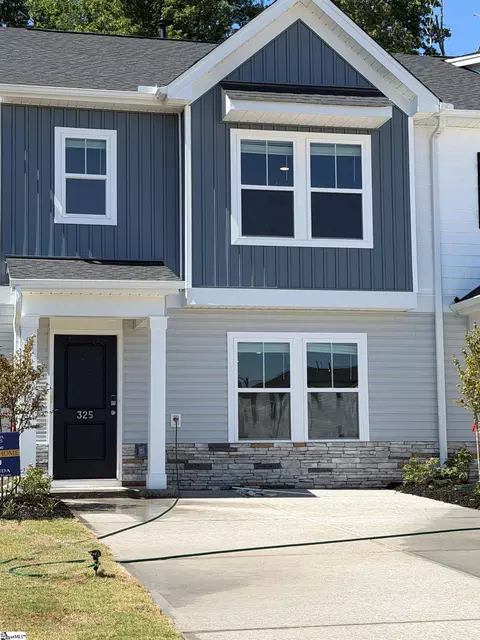 325 Stonyway Ln, Easley, SC 29640