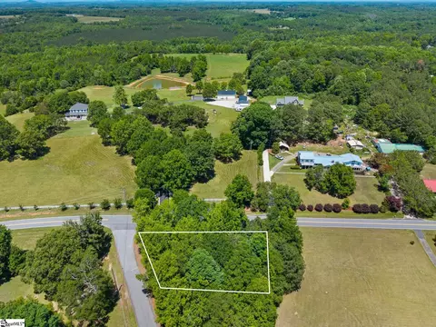 000 Campbell Rd, Pelzer, SC 29669