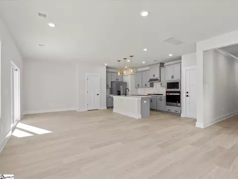272 Fair Cross Cir, Piedmont, SC 29673