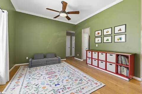 Living - 11 Renforth Rd, Simpsonville, SC 29681 photo 1 of 4