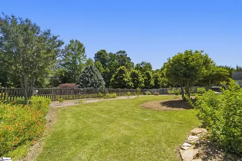Exterior - 11 Renforth Rd, Simpsonville, SC 29681 photo 9 of 10