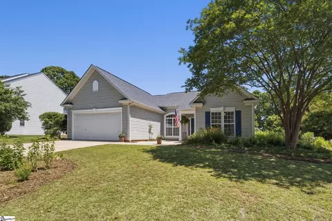 Exterior - 11 Renforth Rd, Simpsonville, SC 29681 photo 2 of 10