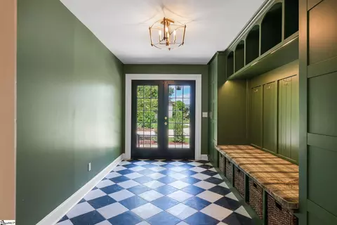Entry Way - 206 S Adair St, Clinton, SC 29325 photo 4 of 6
