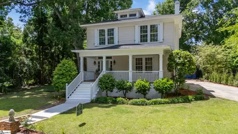 206 S Adair St, Clinton, SC 29325