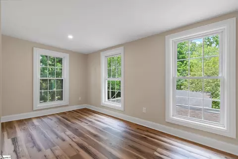 Bedroom - 206 S Adair St, Clinton, SC 29325 photo 5 of 5