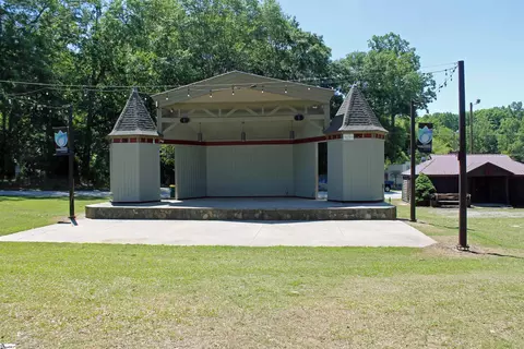 3 C St, Williamston, SC 29697 photo 27
