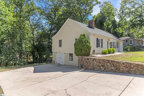 137 Cleveirvine Ave, Greenville, SC 29607