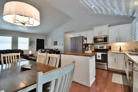Kitchen - 344 Endless Dr, Greer, SC 29651 photo 1 of 4