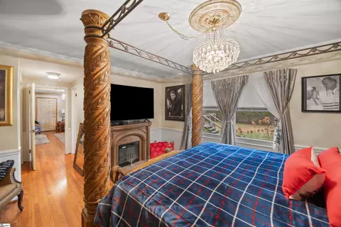 Bedroom - 103 Forest Dr, Easley, SC 29642 photo 10 of 11