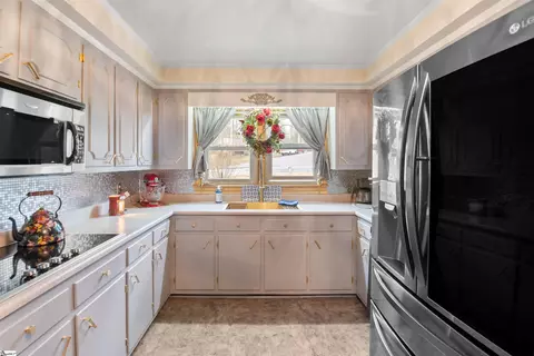 Kitchen - 103 Forest Dr, Easley, SC 29642 photo 1 of 4