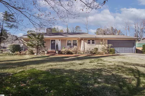 103 Forest Dr, Easley, SC 29642