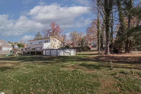 Exterior - 103 Forest Dr, Easley, SC 29642 photo 5 of 8