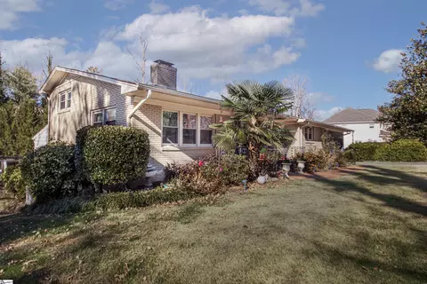 103 Forest Dr, Easley, SC 29642