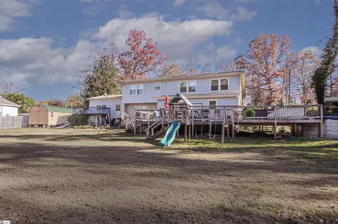 Exterior - 103 Forest Dr, Easley, SC 29642 photo 6 of 8