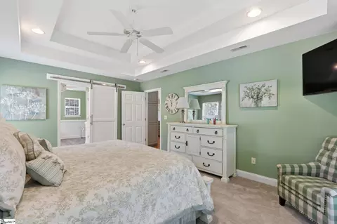 Bedroom - 519 Island Point Rd, Starr, SC 29684 photo 4 of 5