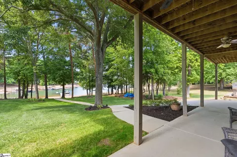 Exterior - 519 Island Point Rd, Starr, SC 29684 photo 8 of 10