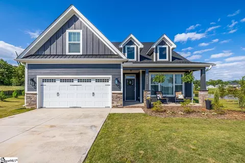 1269 Clearbrook Ln, Campobello, SC 29322