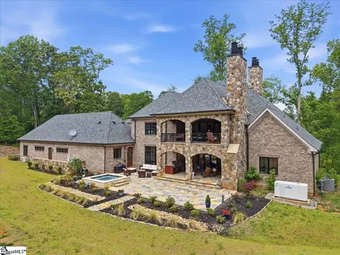 Exterior - 802 Kist Rd, Greer, SC 29651 photo 5 of 10