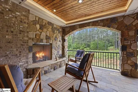 Exterior - 802 Kist Rd, Greer, SC 29651 photo 3 of 10