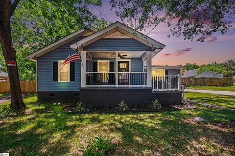 308 Cannon Ave, Greer, SC 29651