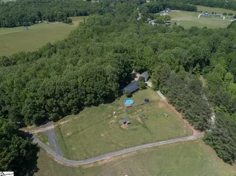 View/Area - 606 Mountain View Rd, Williamston, SC 29697 photo 2 of 3