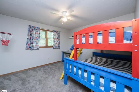 Bedroom - 606 Mountain View Rd, Williamston, SC 29697 photo 4 of 9