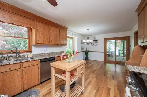 Kitchen - 606 Mountain View Rd, Williamston, SC 29697 photo 2 of 3