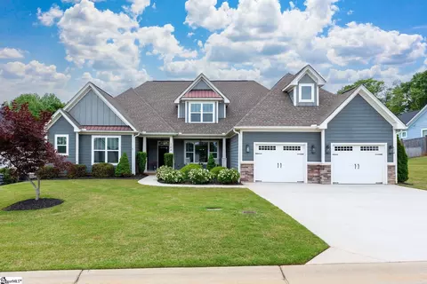 104 Everly Ct, Travelers Rest, SC 29690