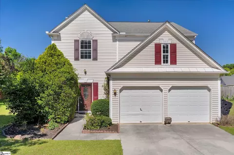 11 Eagleston Ln, Simpsonville, SC 29680
