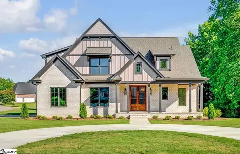 354 S Monterey Dr, Moore, SC 29369